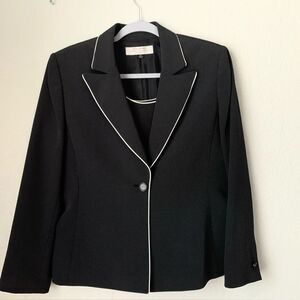 Tahari VTG 2-pc Set Navy Blue Women’s Blazer Top Button Shoulder Pads Size 12P